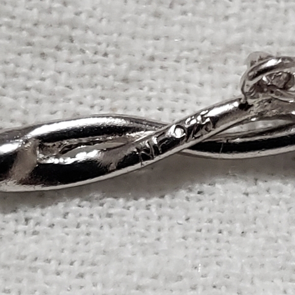 Beautiful sterling silver Dean Harris Peace Sign Bracelet - Picture 6 of 6